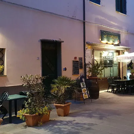 Pensión Mazzini 78 Grosseto